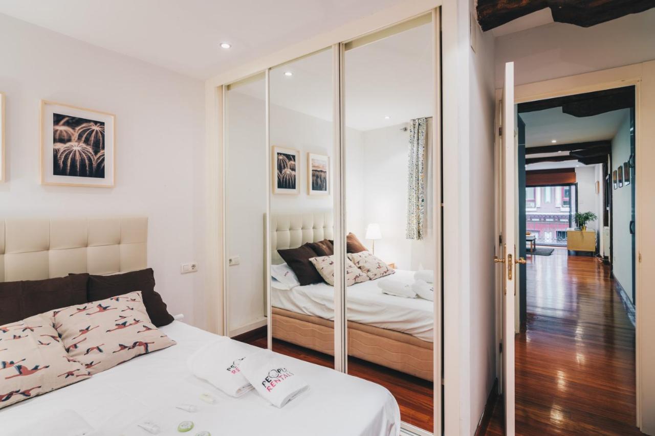 Old Town Madari By People Rentals Bilbao Esterno foto